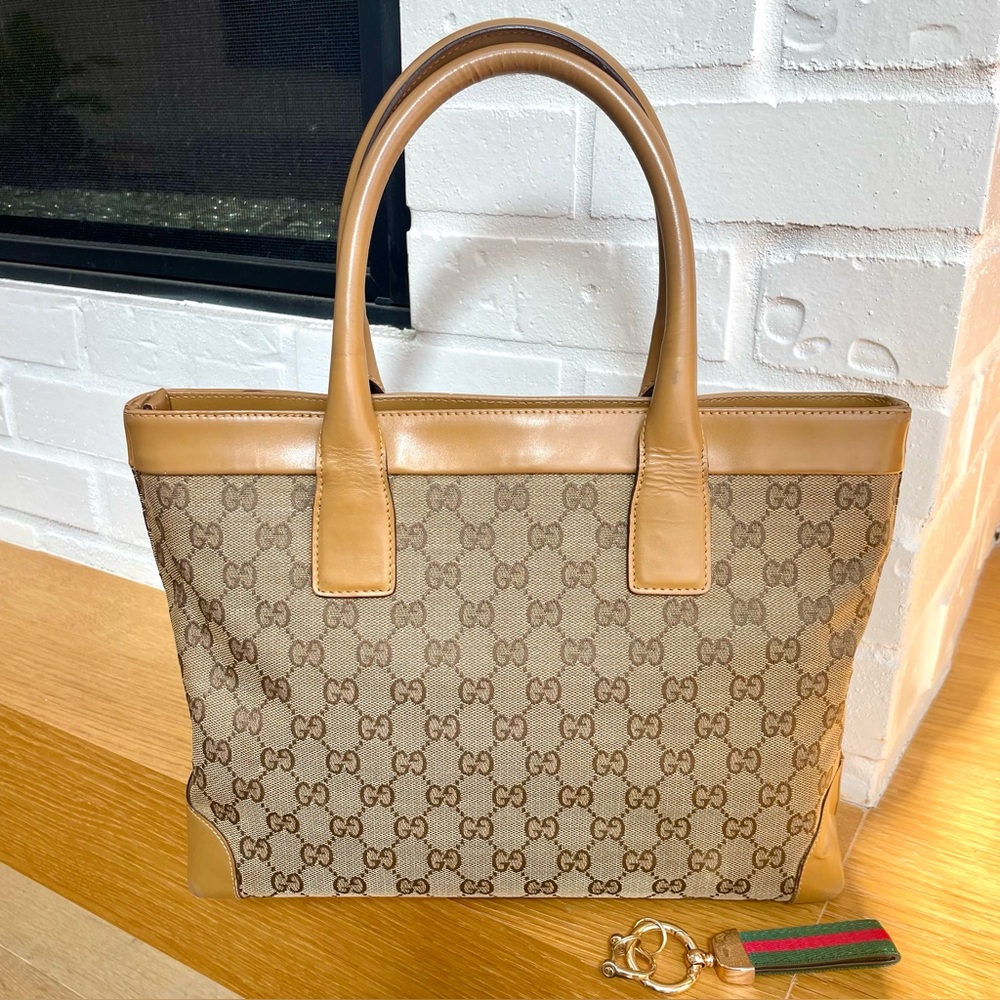 Louis Vuitton Tan Shoulder Bag with Leather Trim